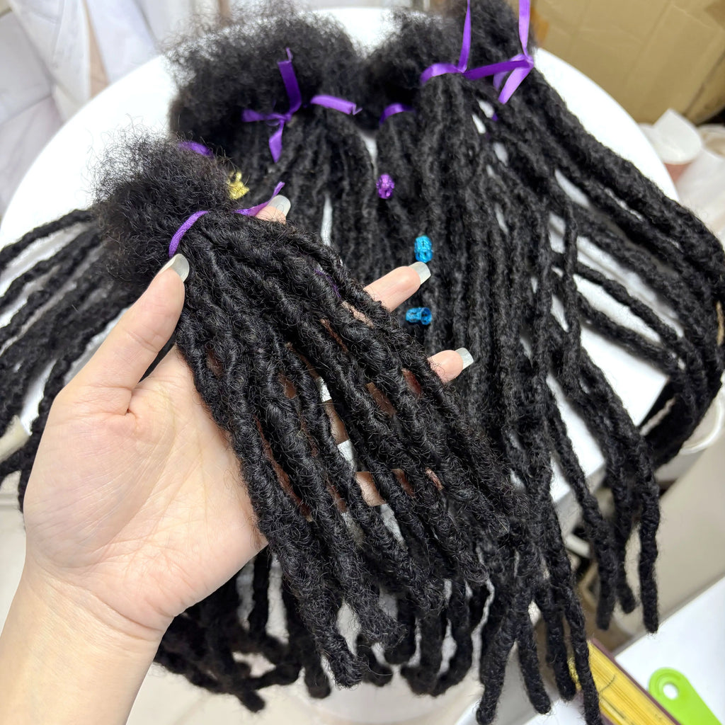 Extension Loc 100% Cheveux Humains – Pointes Bouclées | 50 Brins 8-14 pouces